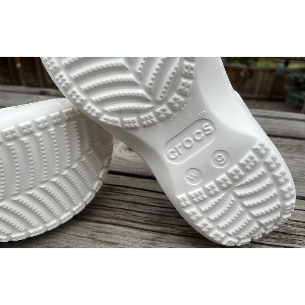 Crocs Classic Platform Clogs Women’s 9 White Heart Love Valentine Charms 206750 - Picture 13 of 13